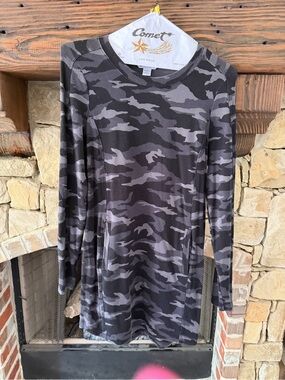 Athleta Black and Gray Camo Mini Dress